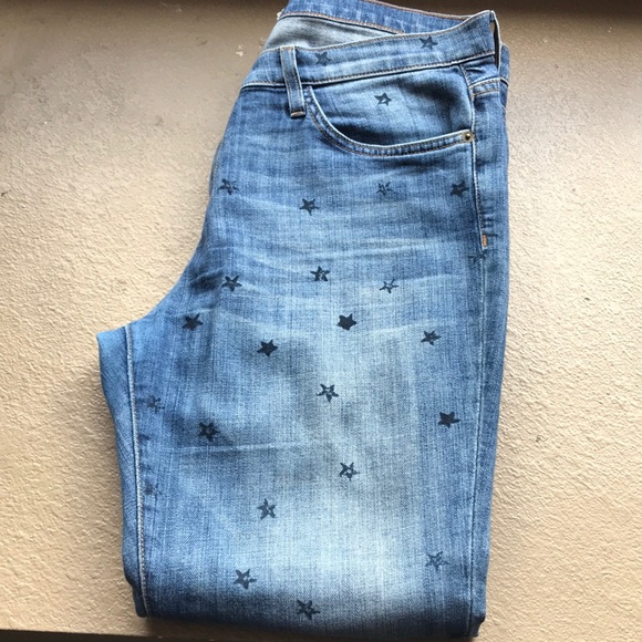 Current/Elliott Denim - Skinny CURRENT/ ELLIOT Jeans in Size 32. 😘